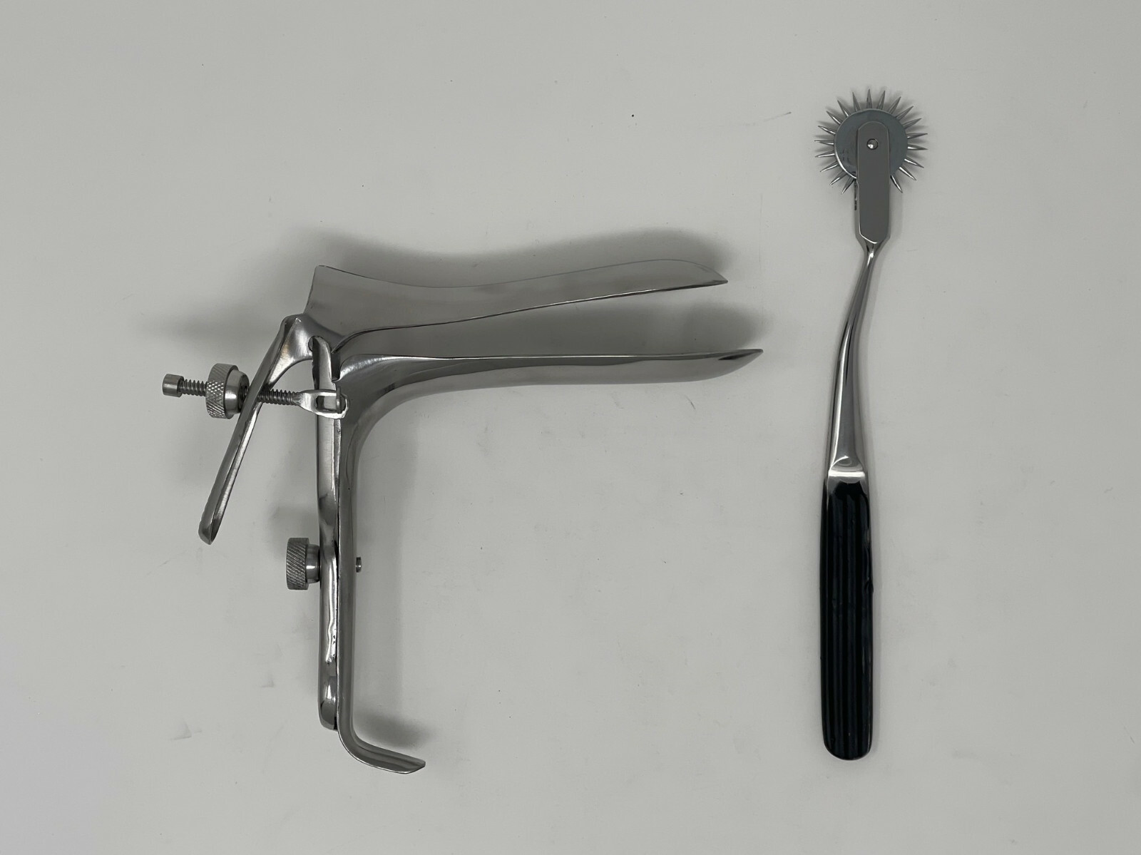 Pederson Vaginal Speculum Medium Black Color Pin wheel Gynecology Instrument