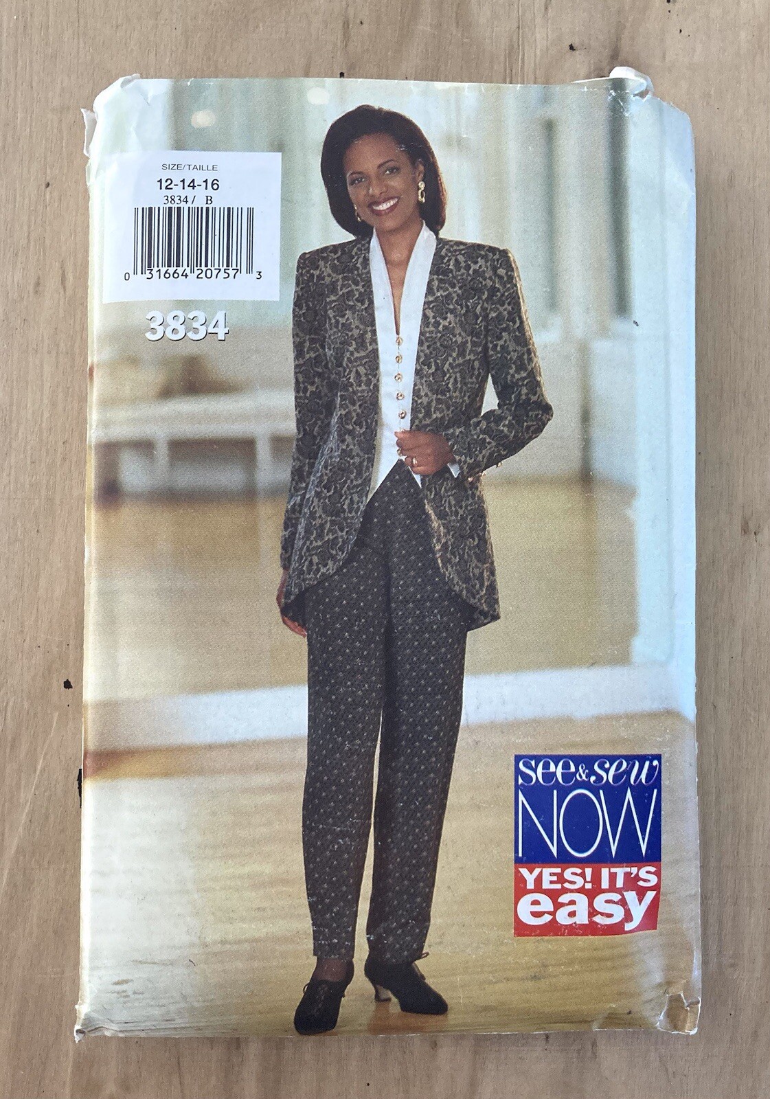 See & Sew 3834 Women’s Jacket Top Pants Pattern Size 12-16 Uncut