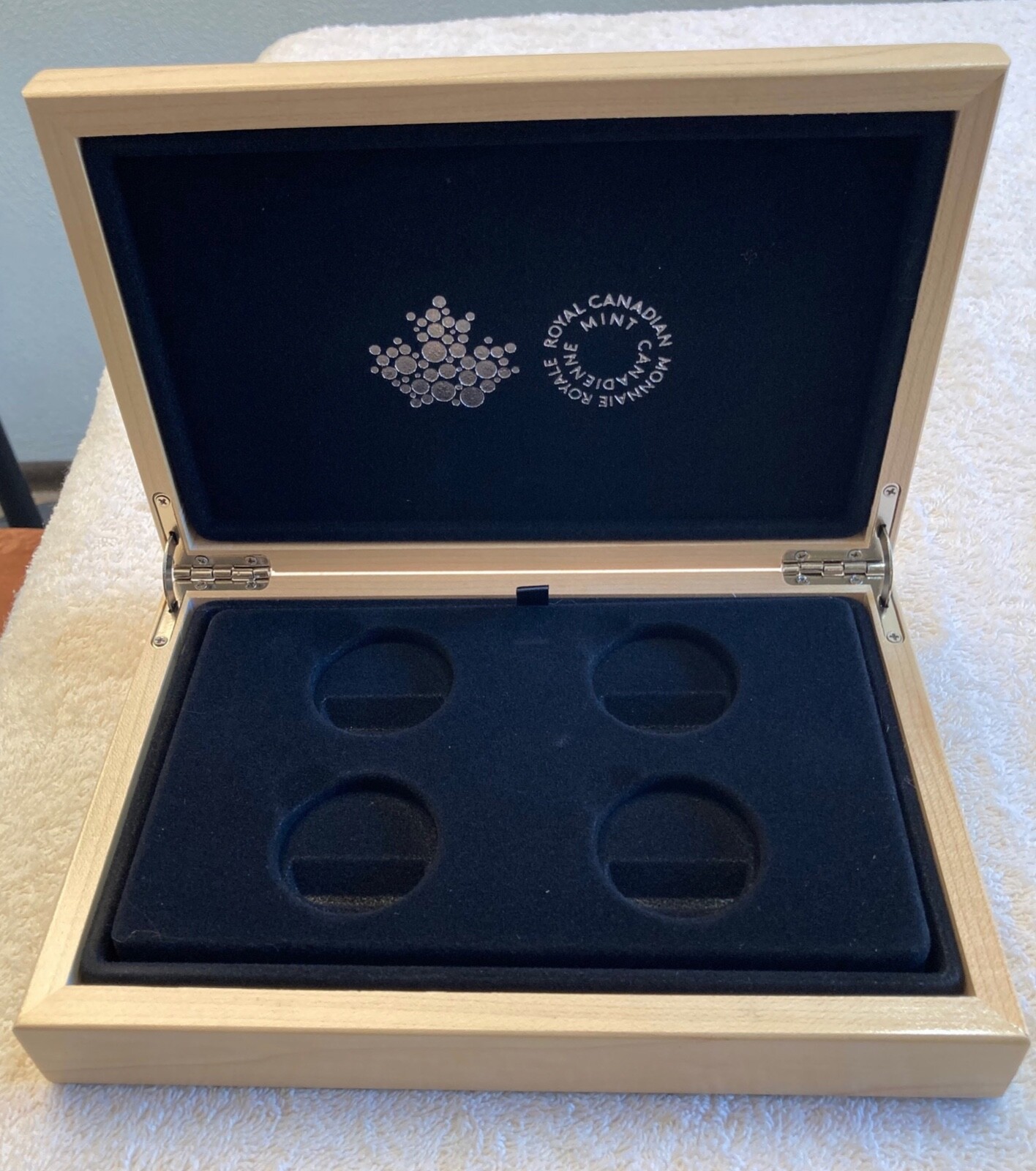 Canada 2016 National Heroes $15 4-Coin Set Solid Wood Display Case Box NO COINS