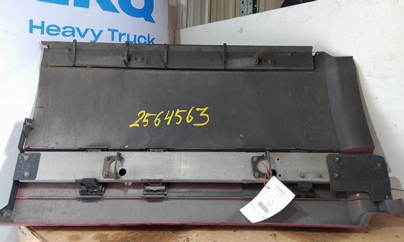 For 2014 VOLVO VNL SIDE FAIRING Right ,  CO