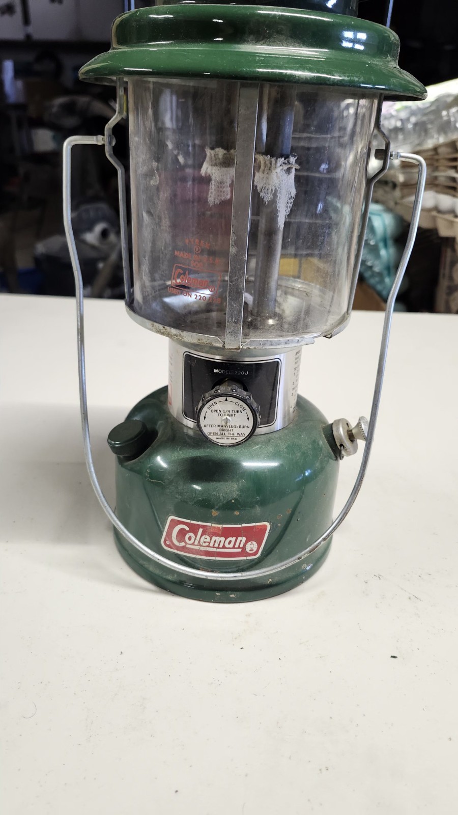 Vintage Green Coleman Lantern Model 220J Dated  1978