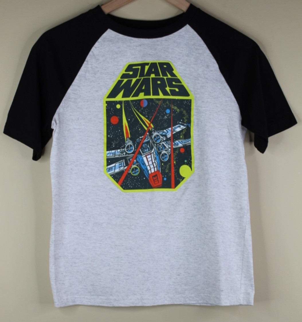 Star Wars Youth Boys Short Sleeve Raglan Shirt Light Gray and Black Size Large