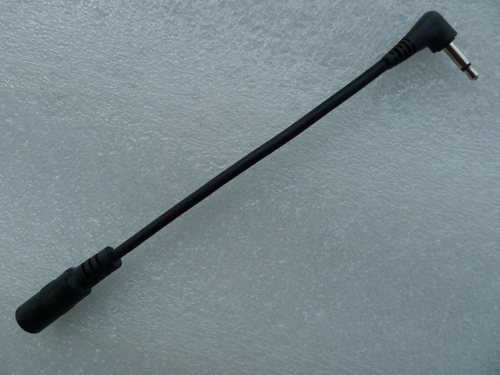 DC POWER ADAPTER CABLE 2.1mm BOSS to 1/8" Effects Pedal