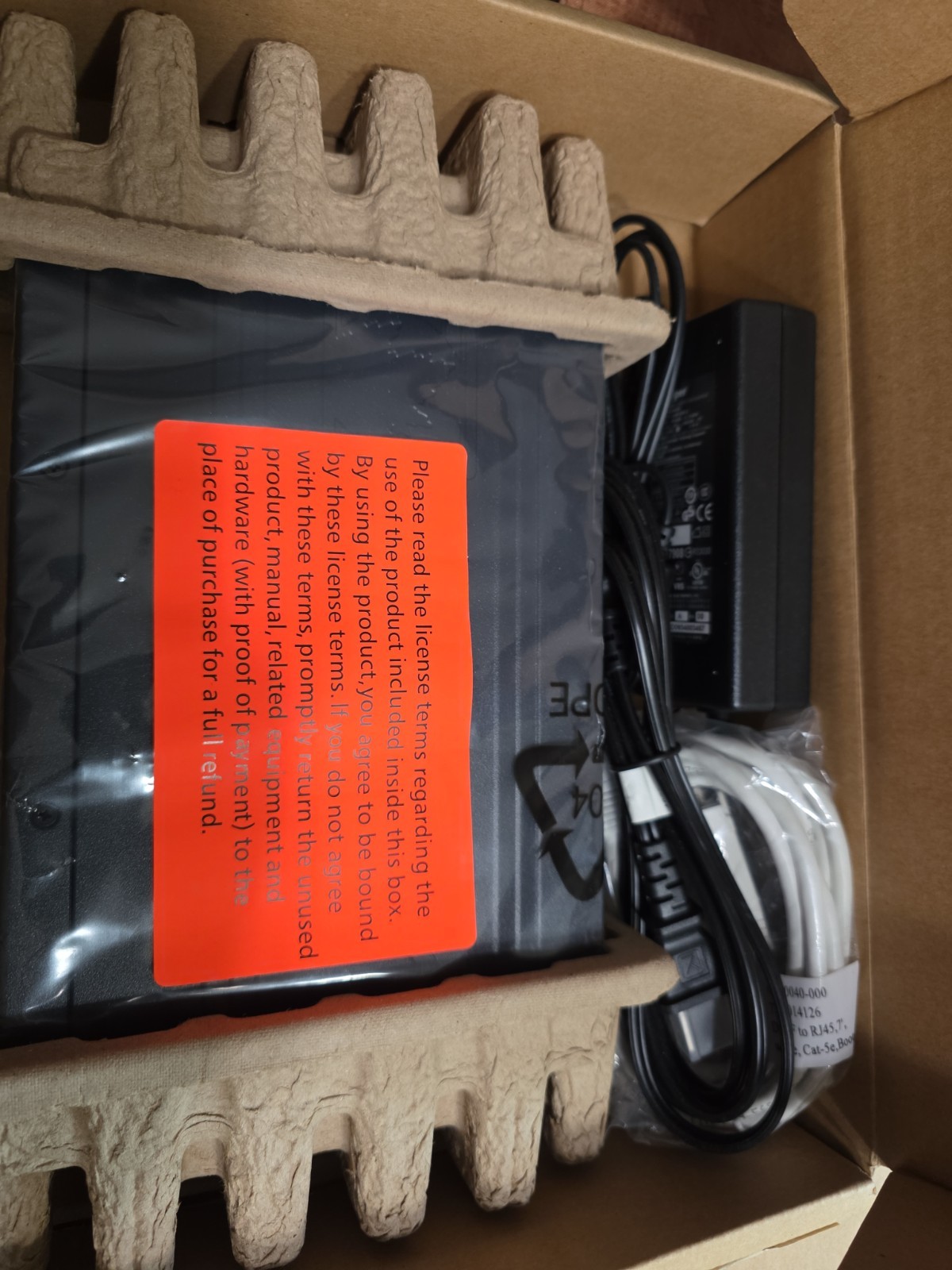 Networks SRX-100 Services Gateway Firewall SRX100H (BG-SD)