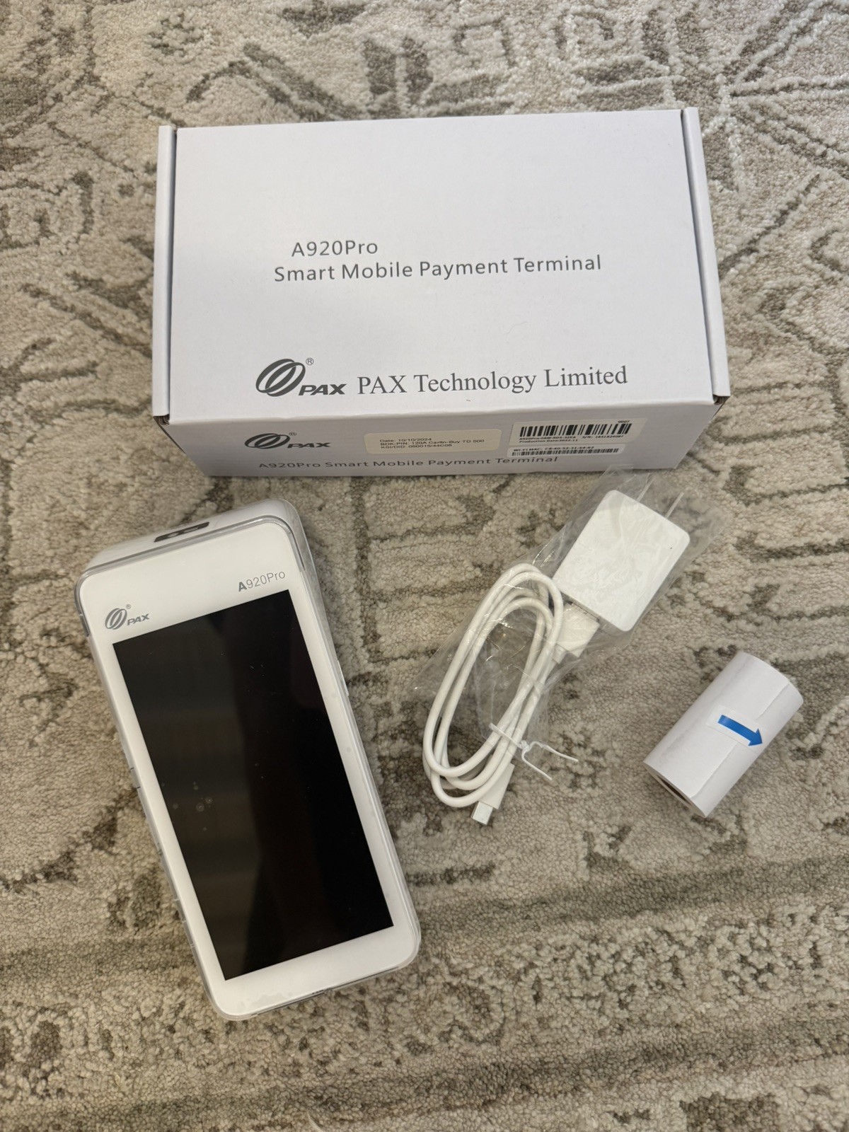 NEW - PAX A920PRO A920PRO-0AW-RD5-32EA WIRELESS SMART CREDIT CARD PMNT TERMINAL