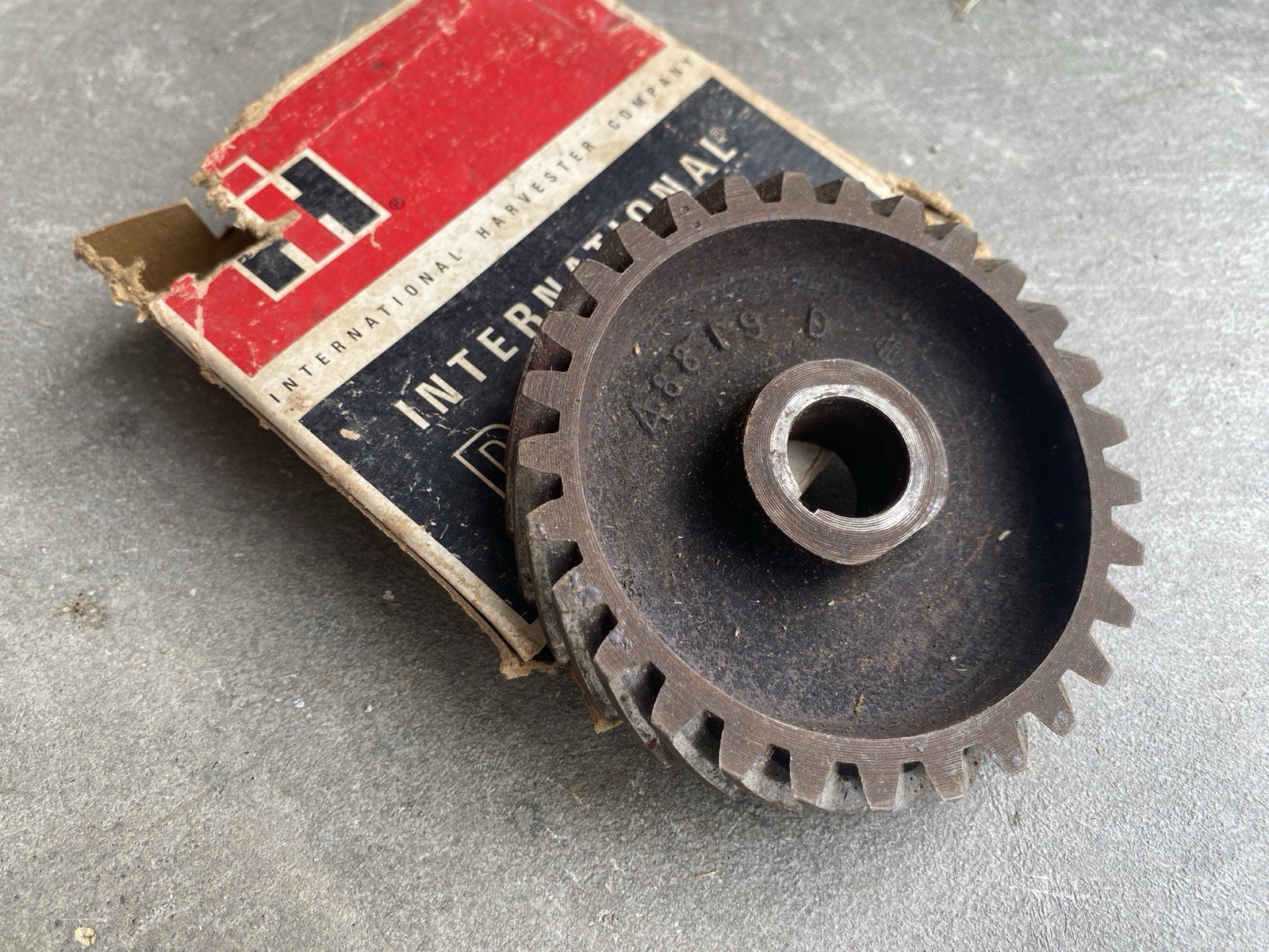 NOS Case IH International Farmall 48819D Gear