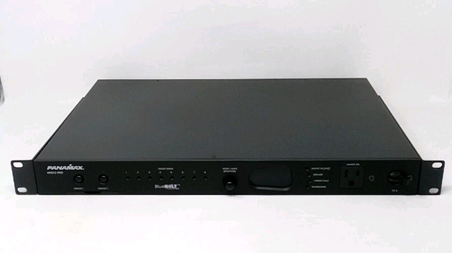 Panamax M4315-PRO Power Conditioner *READ*