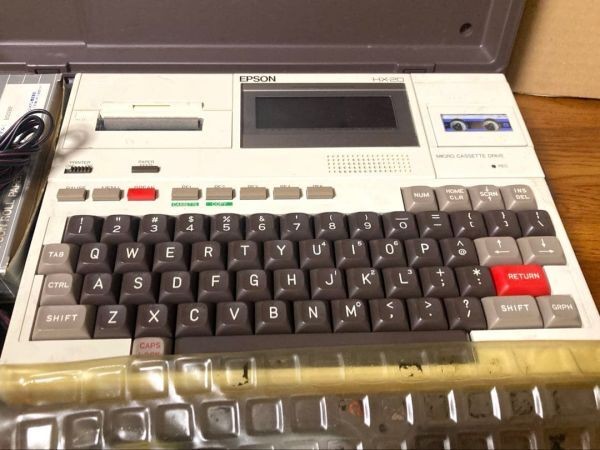 Vintage Epson HC-20 with case. From Japan.