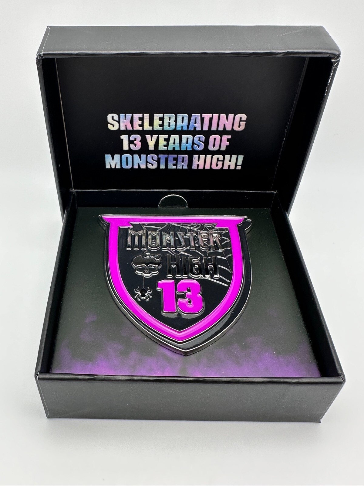 SDCC 2023 EXCLUSIVE Monster High 13th Anniversary Large Enamel Pin