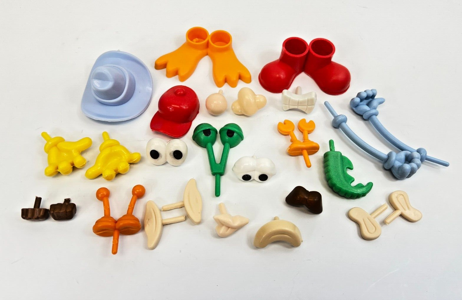 Colorations Build Me Creative Creature Dough Modeling Clay Accessories 26 Pieces