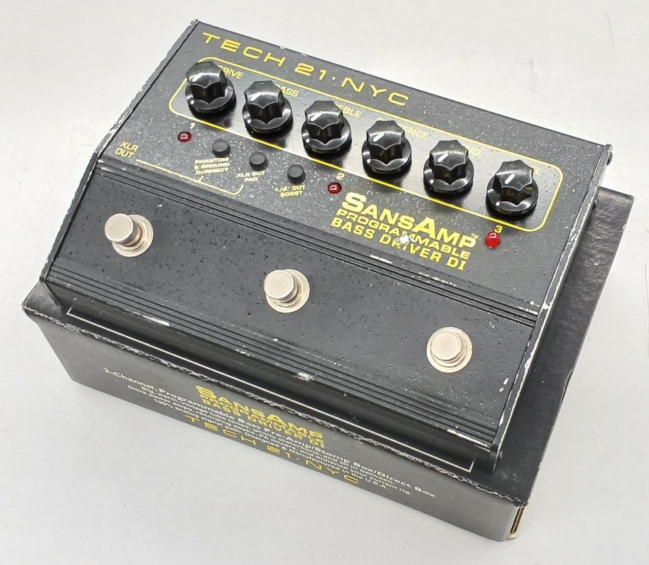 Tech 21 SansAmp Programmable Bass Driver DI Bass Guitar Pedal Good GP