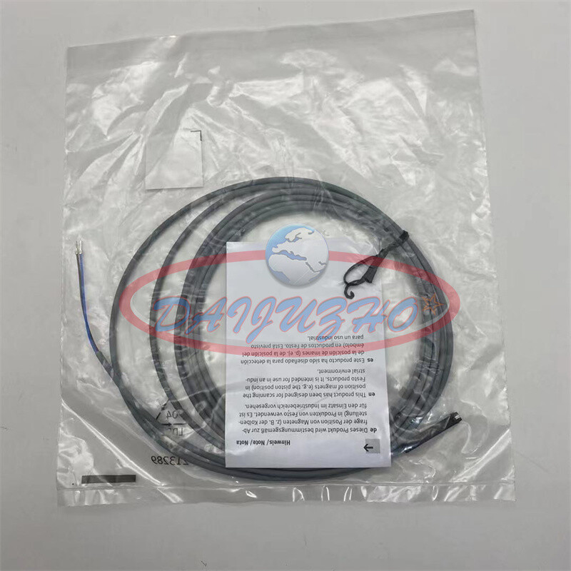 1 pcs New Festo SME-8-K-24-S6 161756 Proximity switch