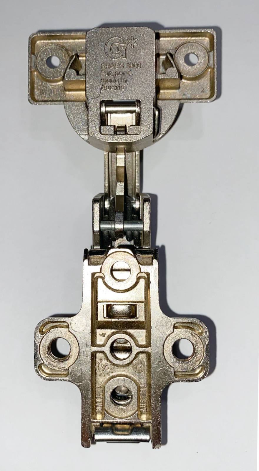 GRASS Hinge 1806, Clip On, 90°,Self Close,Full Overlay with "44"mounting plate.
