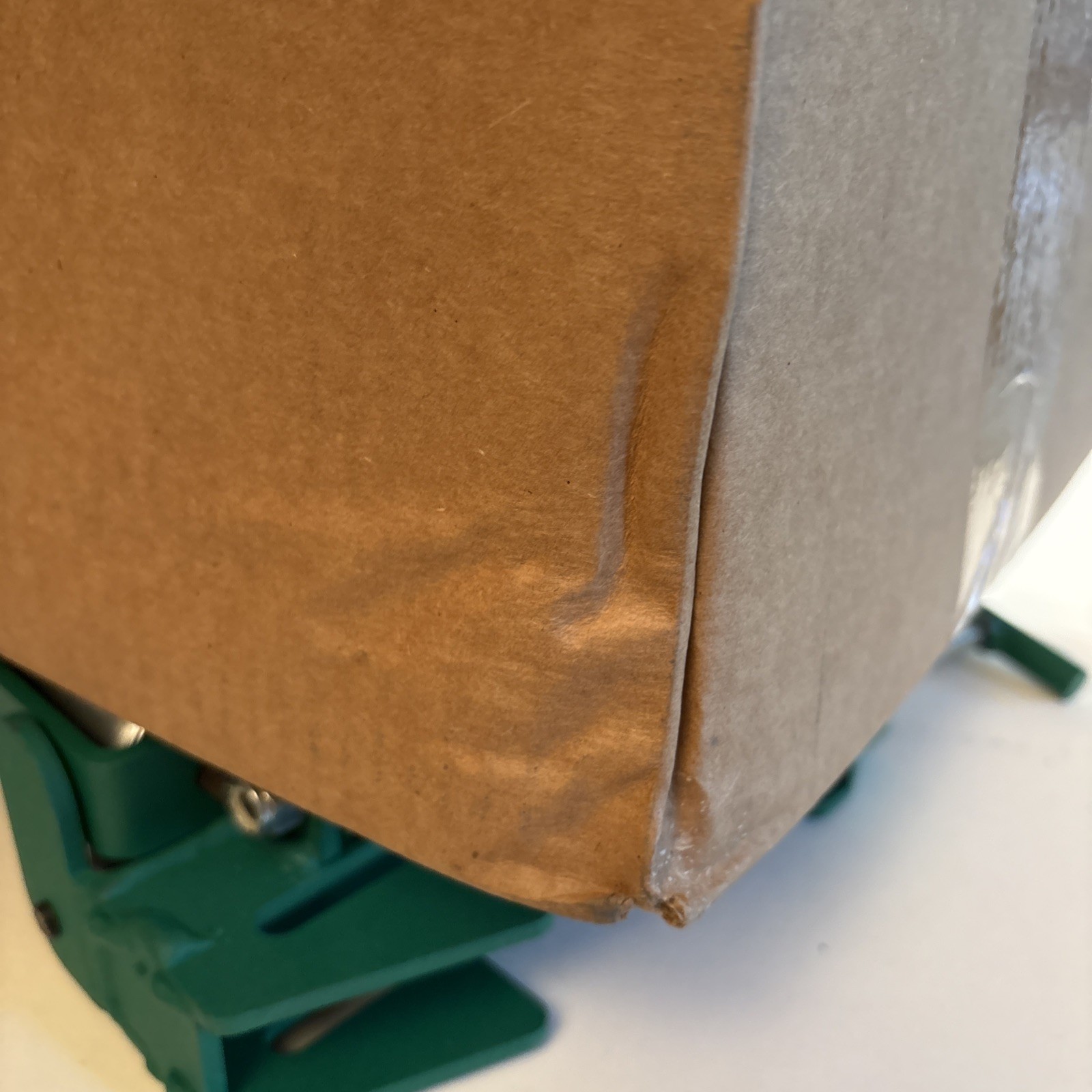 Greenlee CTR100 Medium Duty Cable Roller NEW DAMAGED BOX FREE SHIPPING