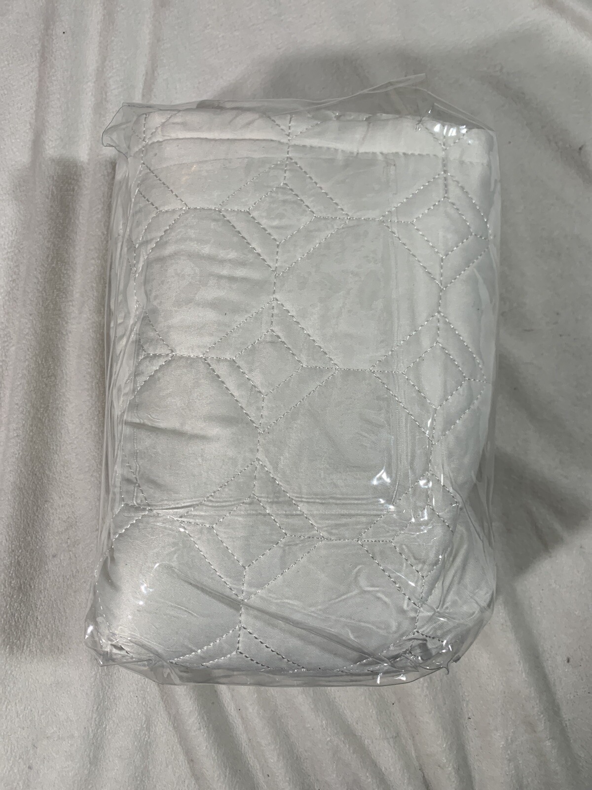 NEW $120 [ 1 Standard ] Quilted Pillow Sham for Hotel Collection Alabastar #119