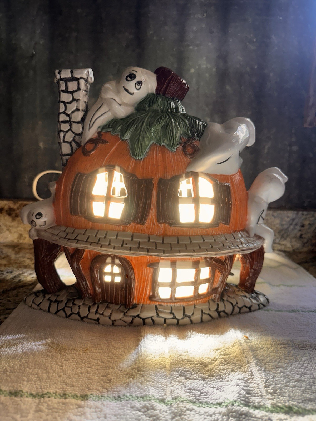 Vtg Handpainted Ceramic Pumpkin Ghosts Haunted House Night Light 1980’s Works