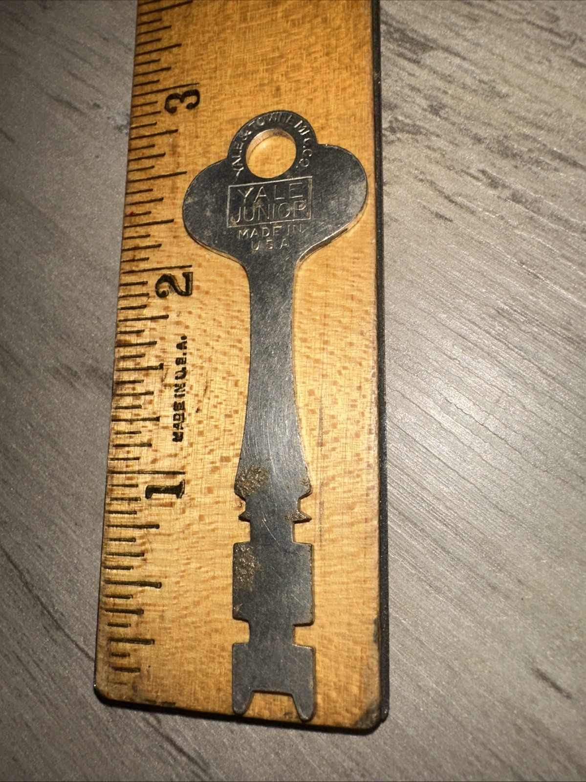 Antique Yale & Towne Junior Skeleton Key #S9 Flat Key