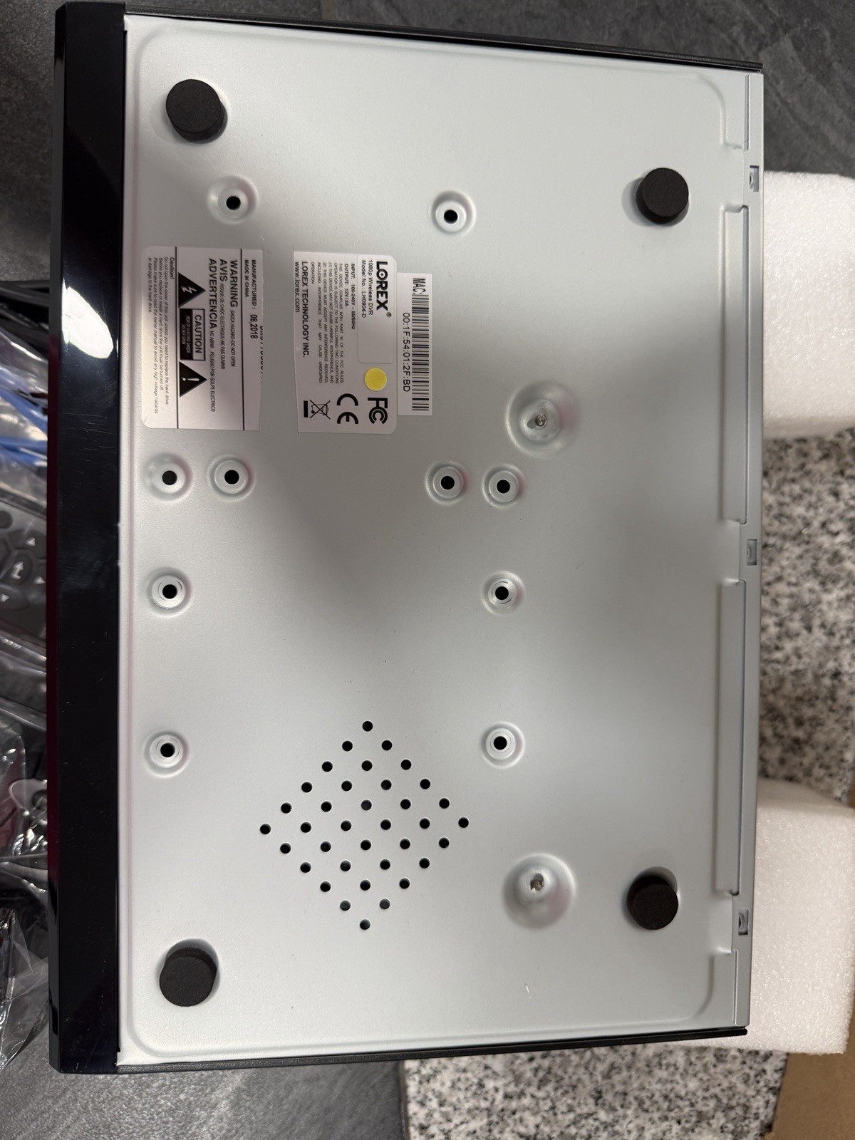 Lorex LH0904-D Wireless DVR HD 1080P