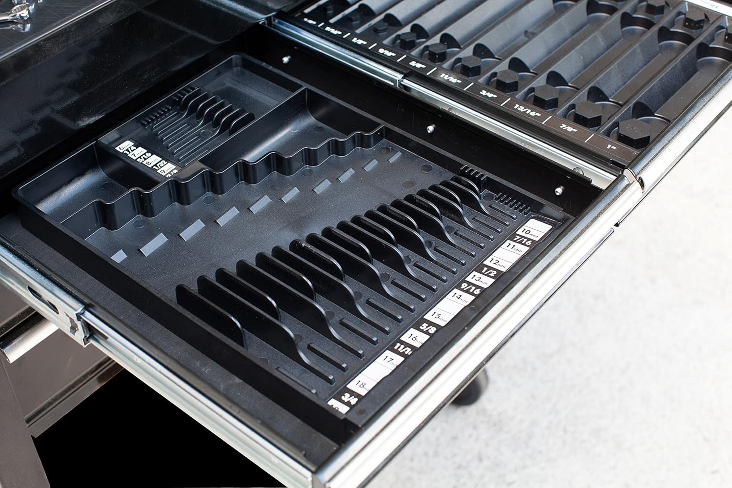 Portable Wrench Organizer with 28 Compartments for Efficient Tool Storage