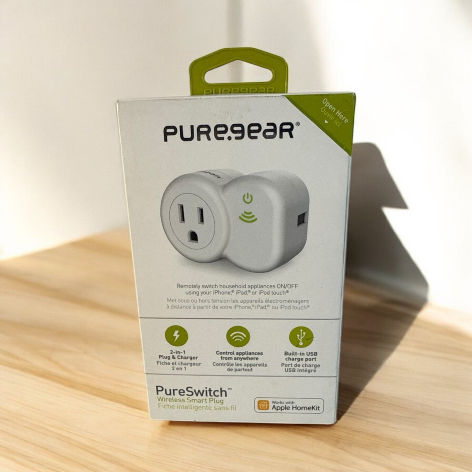PureGear PureSwitch Wifi Controllable Outlet 120v USB Charging Port