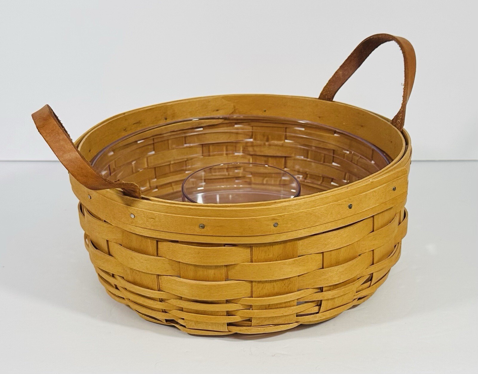 Longaberger Gathering Darning Basket Hard Plastic Insert 2001 Leather Handles