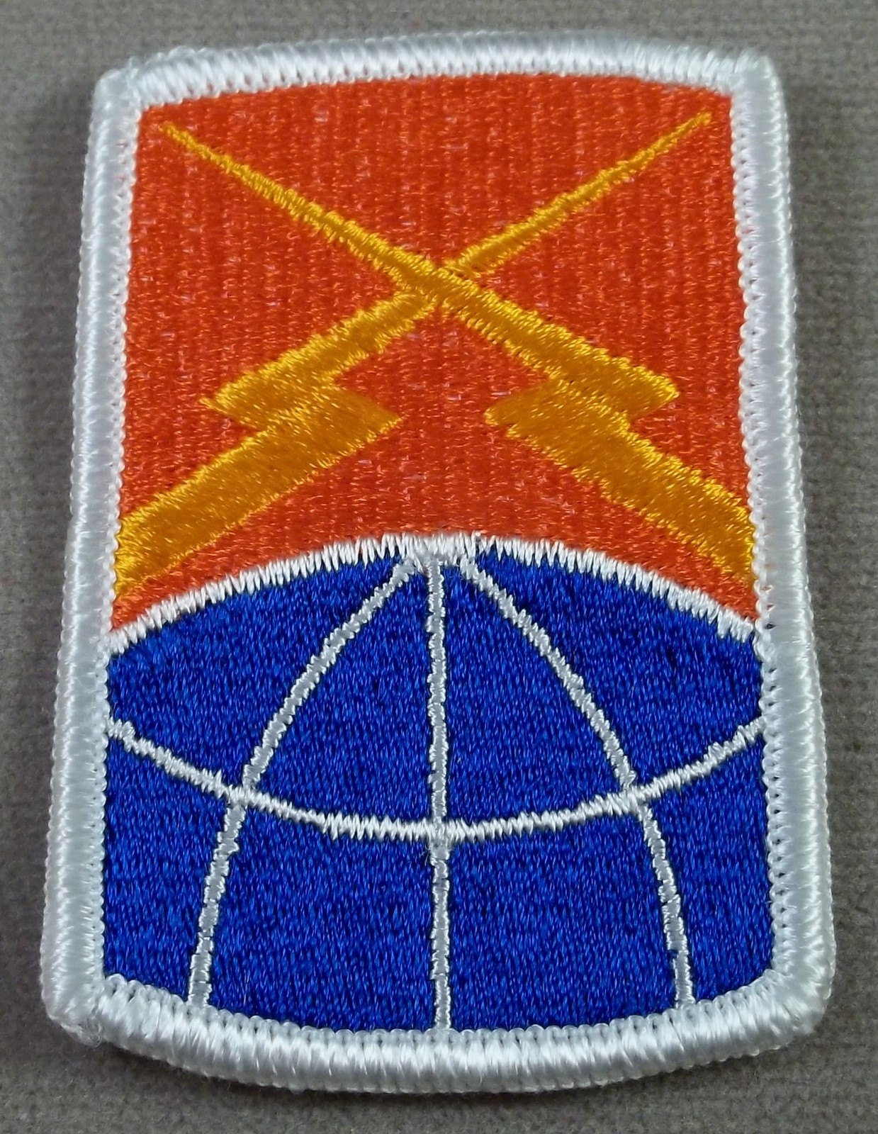 US Army 160th Signal Brigade Full Color Merrowed Edge NOS Patch