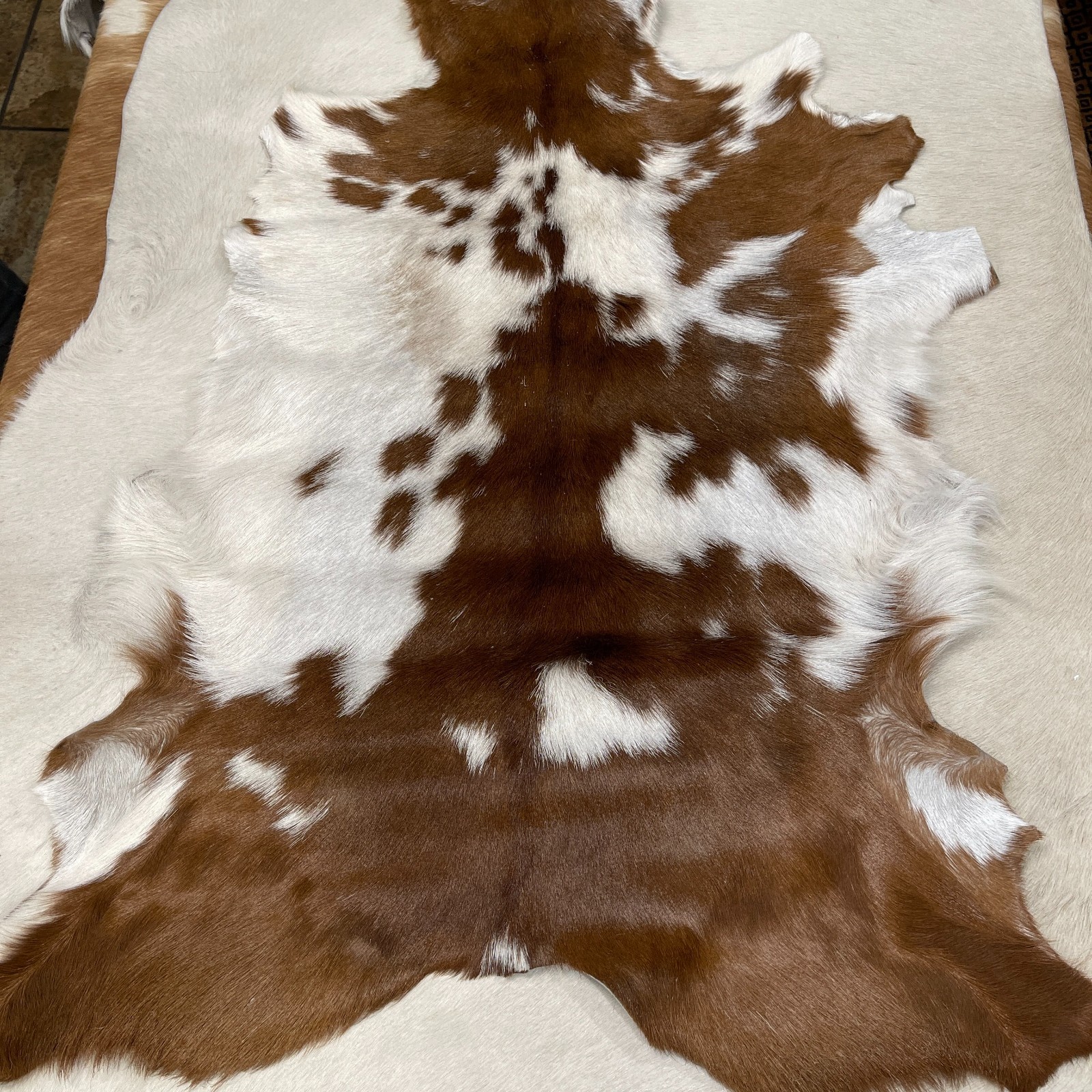 Avetco Real Goatskin Rug Exotic Tone #12 - Size 34-36" x 20-22"