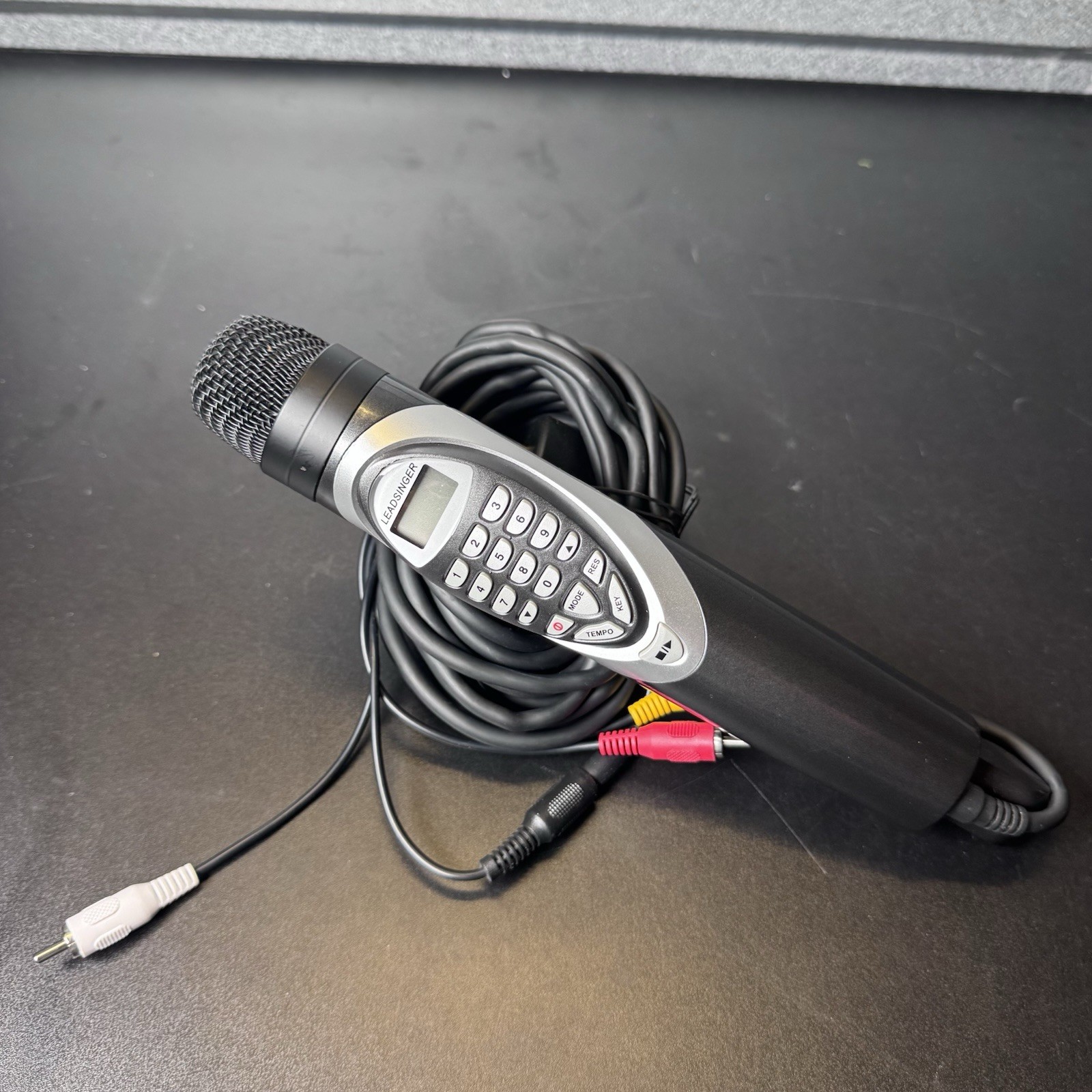 LEADSINGER LS-3700T Karaoke Microphone + 4 Music Cartridges/Free Shipping