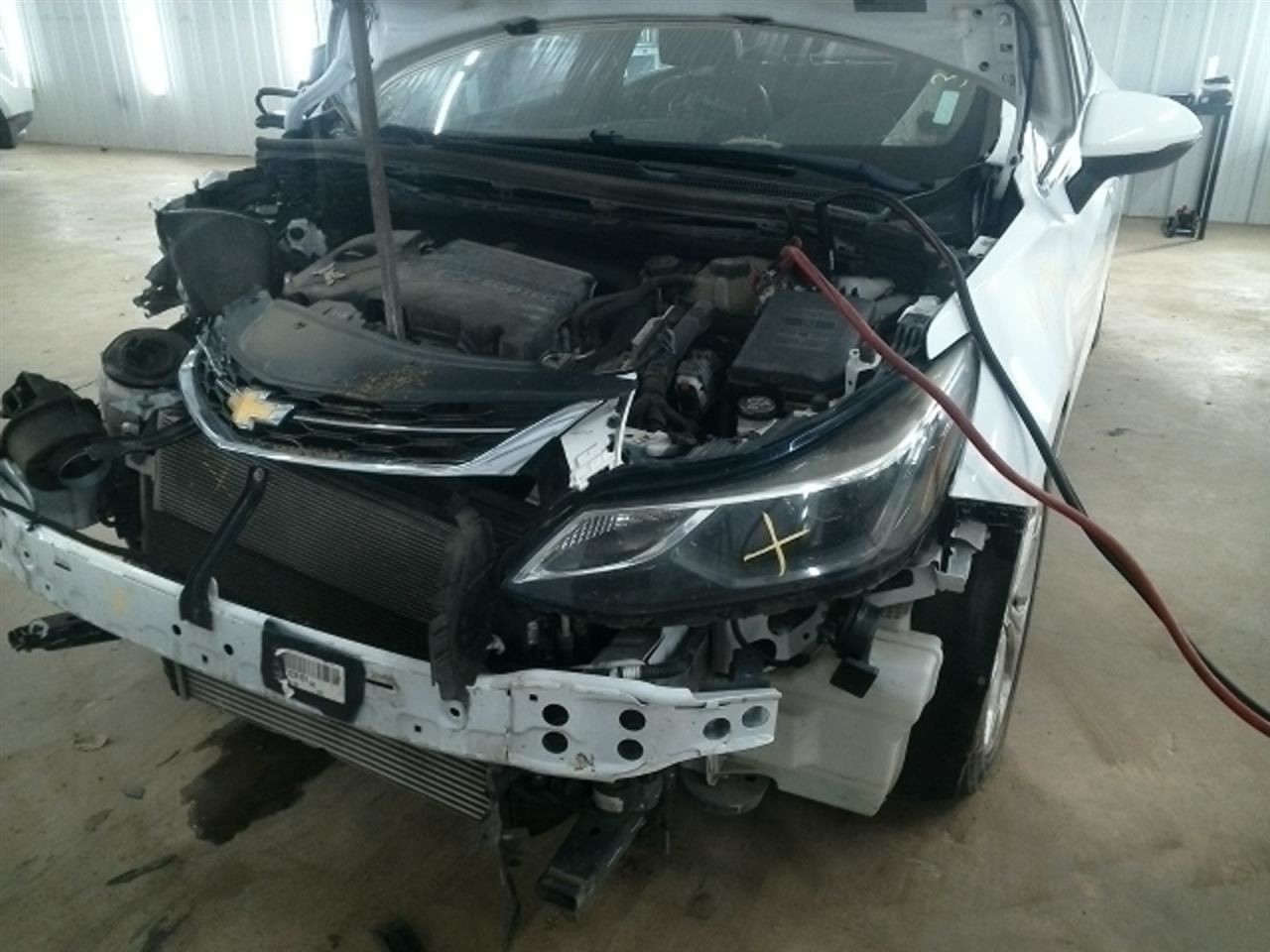 Passenger Right Front Spindle/Knuckle Fits 16-19 CRUZE 104931650