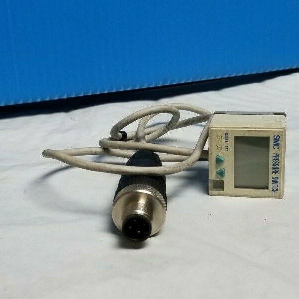 SMC ZSE4-T1-65 DIGITAL PRESSURE SWITCH