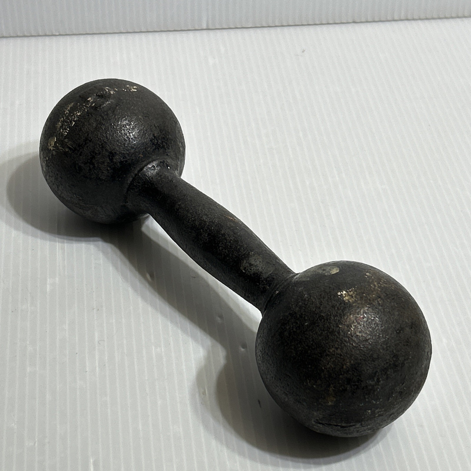 Rare Vintage 5Lb Globe Ball Round Dumbbell Weight Cast Iron Welded