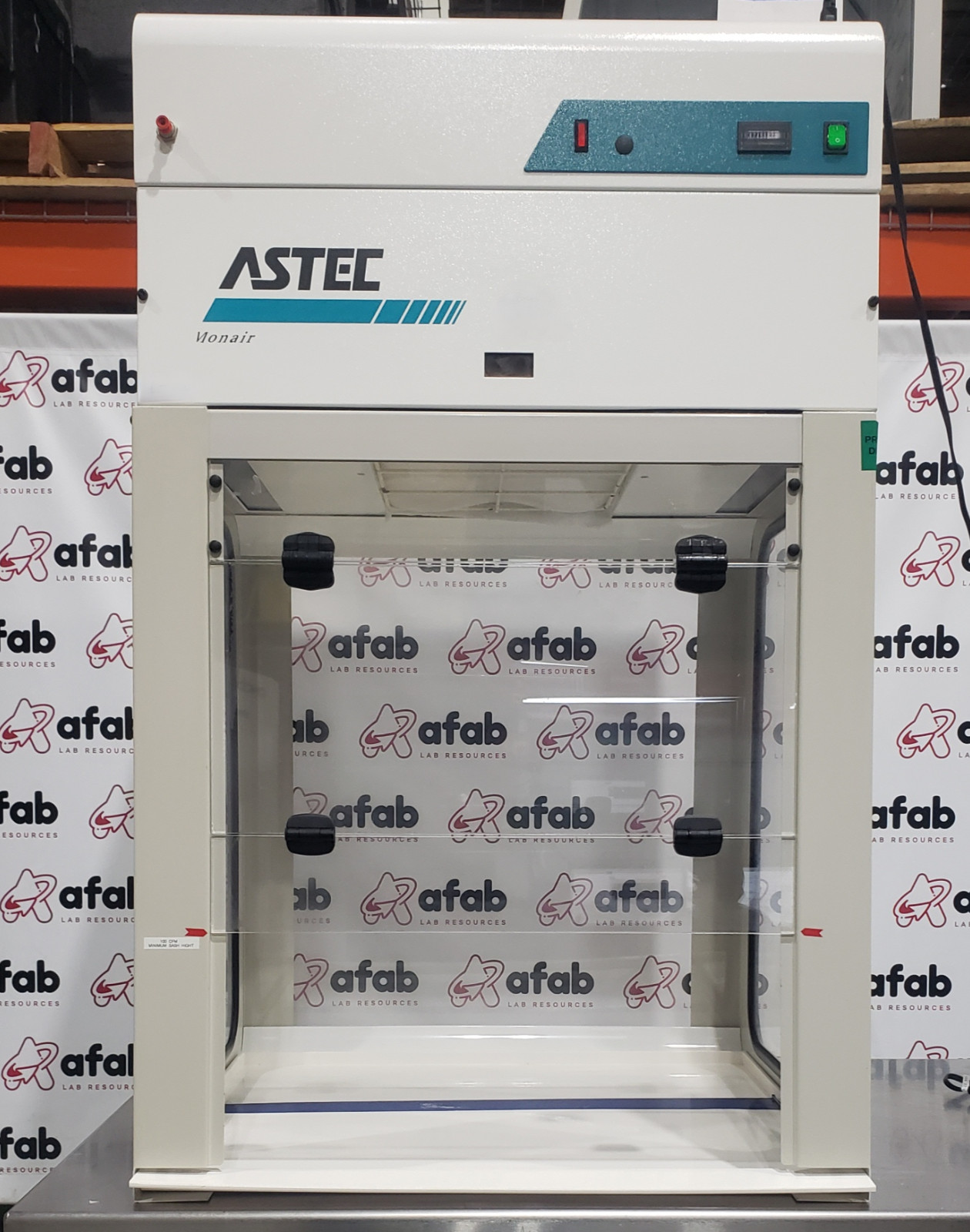 Astec Microflow Monair BFC5-002 Fume Hood