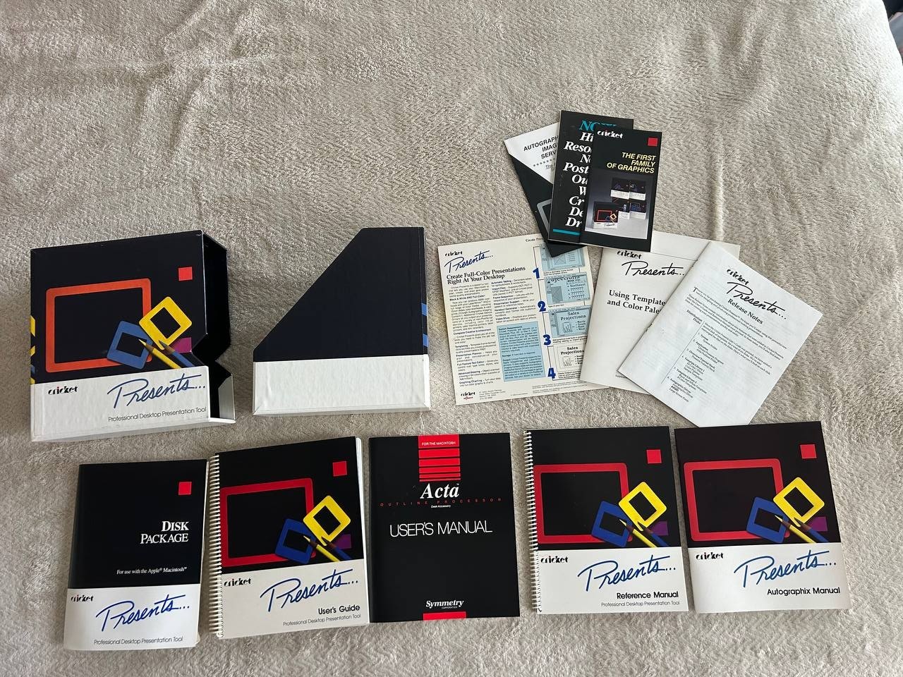 Cricket Presents. Professional Desktop Presentation. Vintage software Macintosh
