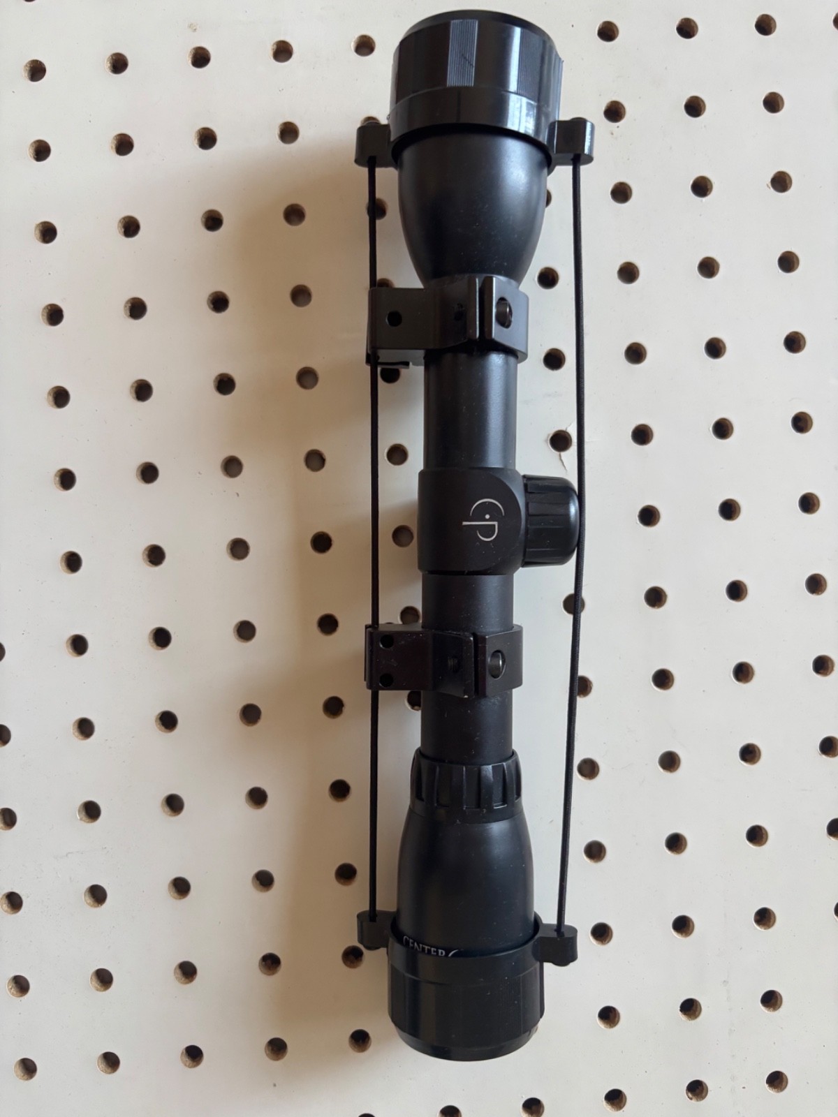 crossman shockwave quiet fire .22 cal 950 fps w/ pellets, scope, and pen loader