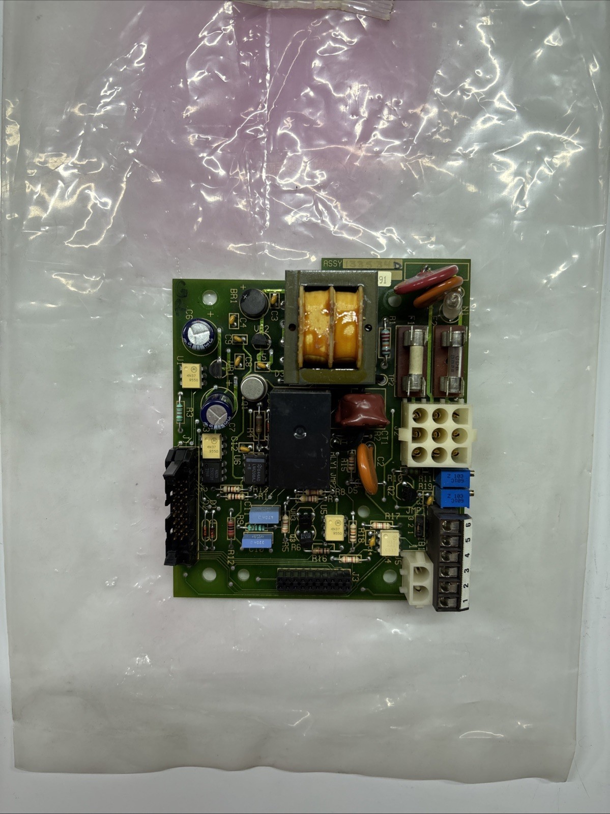 Nordson  Glue Unit 133534D Hot Melt Control Board Untested Used