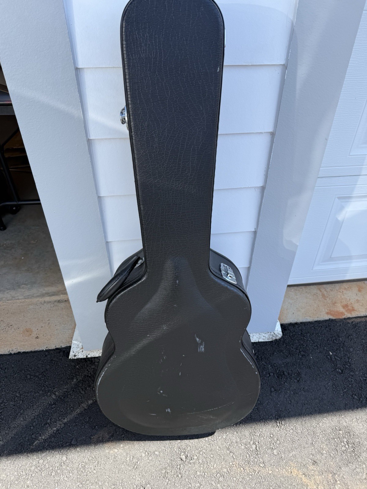 Taylor Black Hard Case Leather Metal Fabric for Acoustic Guitar