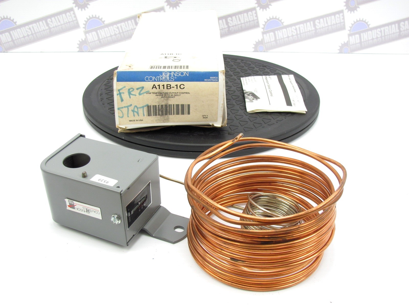 JOHNSON - A11B-1C - Freeze Stat Low Temp Cutout Control w/Auto Reset (35-45F)