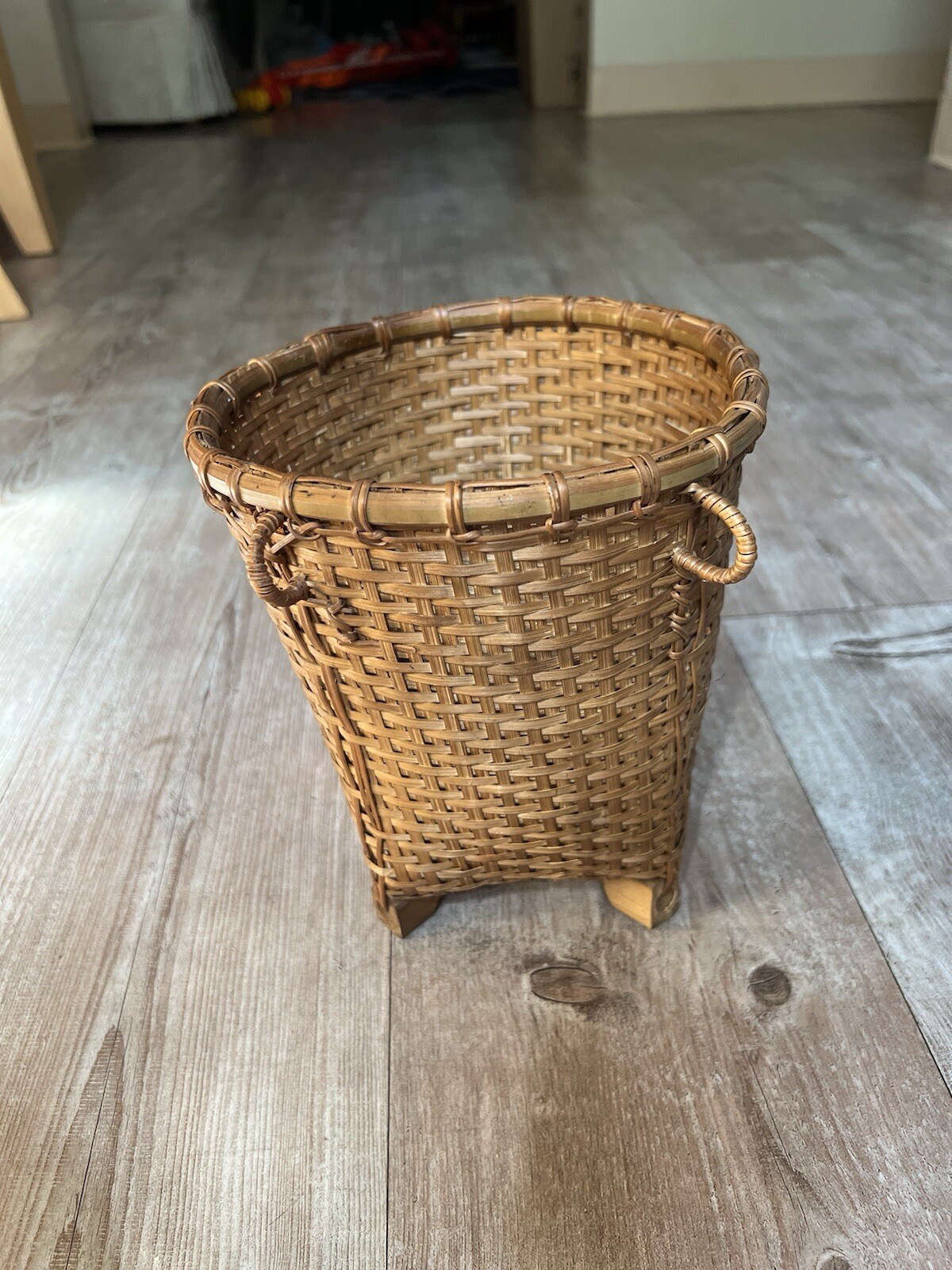New Medium Size Bamboo Hobo Hanging Basket