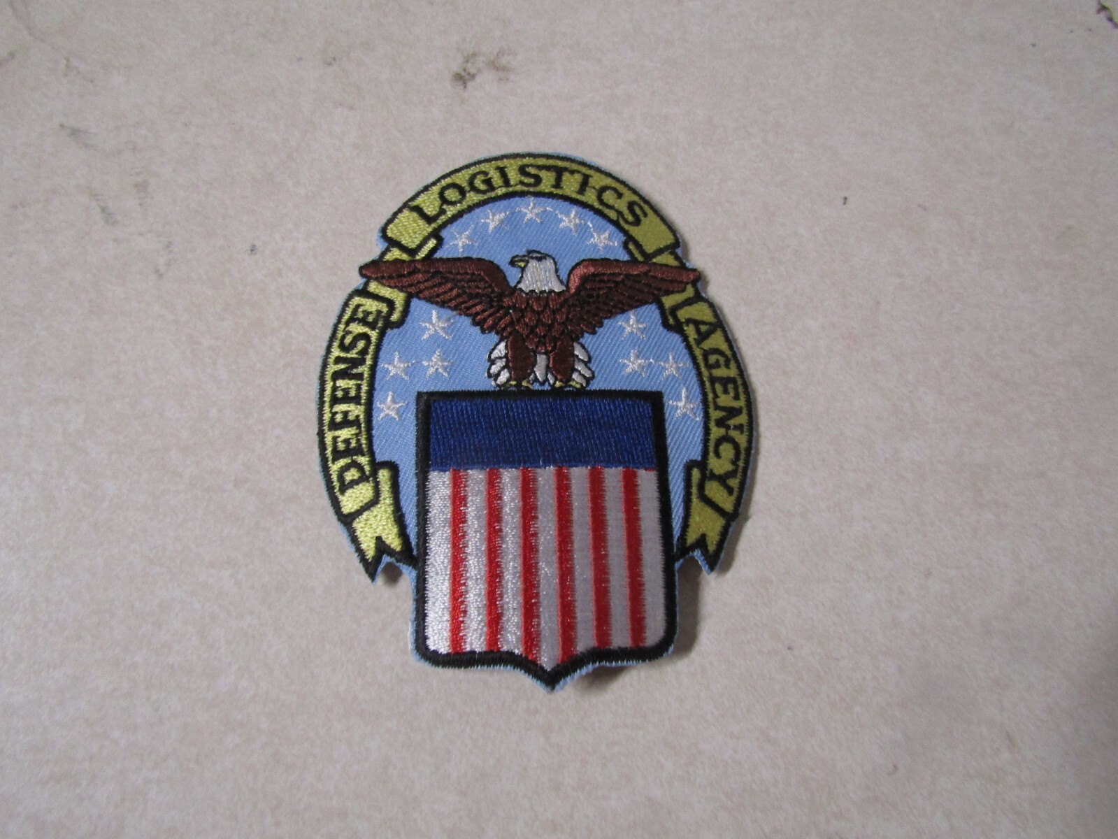 MILITARY PATCH OLDER SEW ON US ARMY DEFENSE LOGISTICS AGENCY