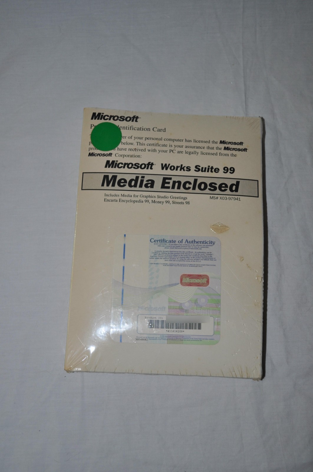 Vintage Microsoft Works 99 - Never opened - Sealed