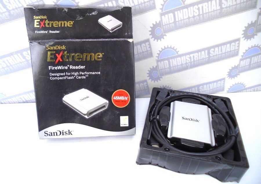 SANDISK - SDDRX4-CF-901 - EXTREME - Firewire CompactFlash READER - (NEW in BOX)
