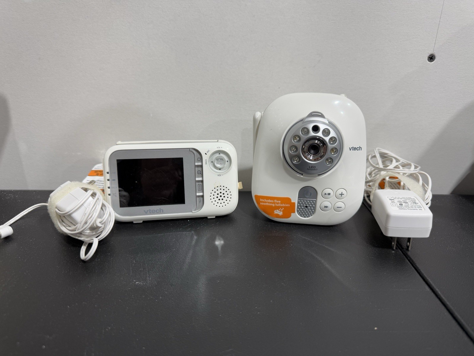 VTech VM321 Tested Full Color Safe And Sound Video Baby Monitor Night Vision
