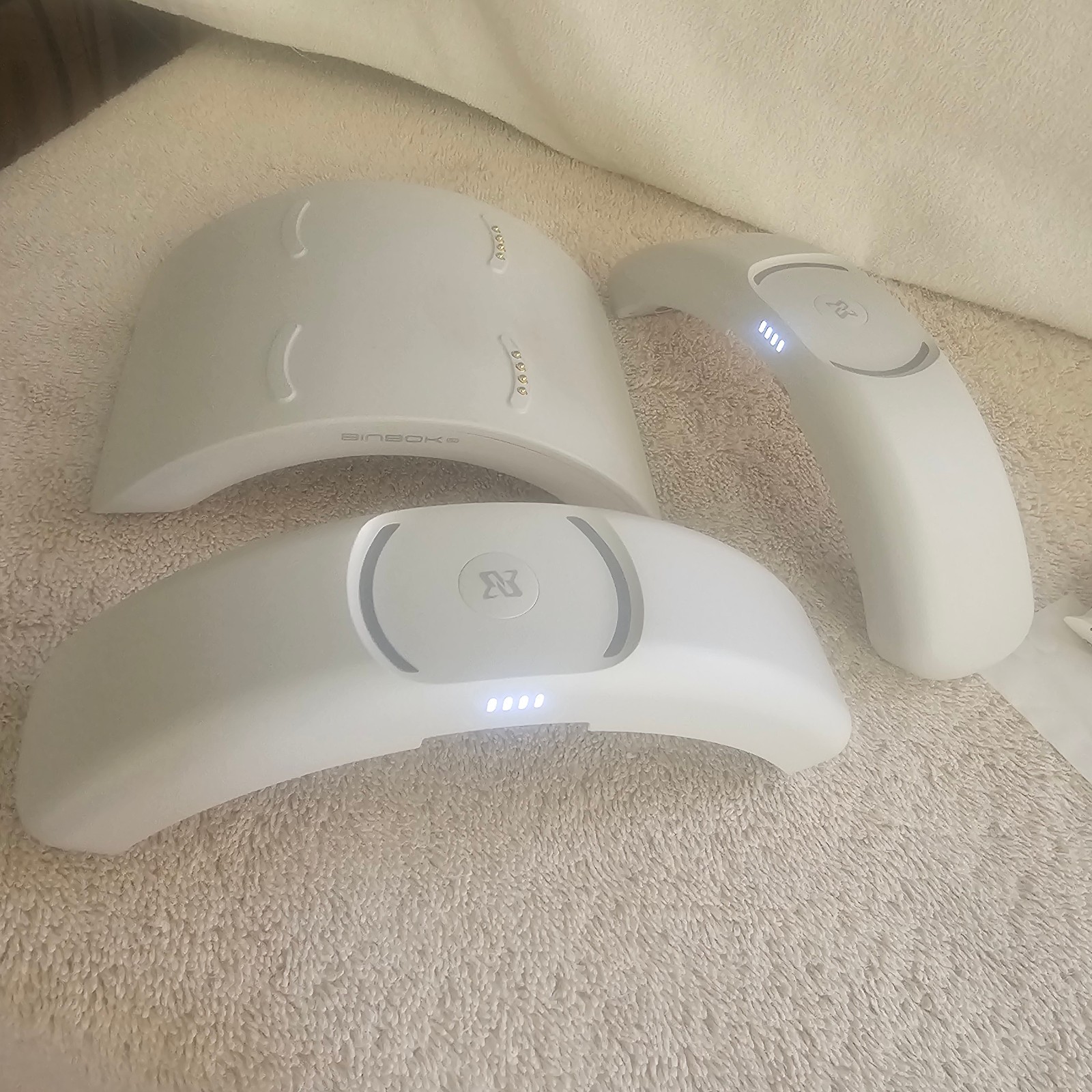 Meta Quest 3 , Quest 3s Binbok VR Headstrap, Charging dock and 2 batteries
