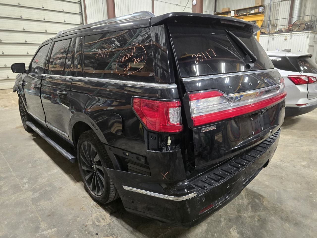 Camera/Projector Camera Windshield Mounted Fits 18-22 NAVIGATOR 1548104