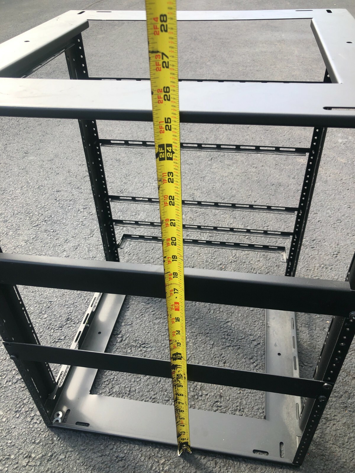 25"X19"X18" Middle Atlantic Audio Rack with Cable Managers/Rest and Blank Covers