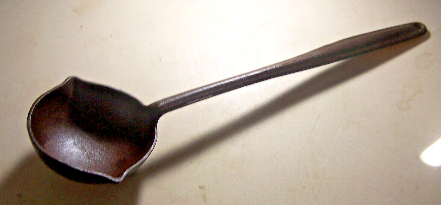 VINTAGE CAST IRON LADLE WITH DOUBLE POUR SPOUTS 19" Long-8 oz. Bowl