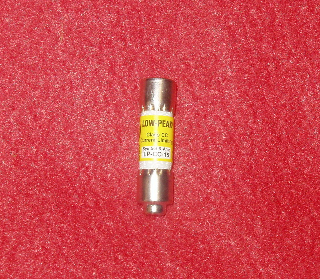 Applied Materials AMAT COOPER BUSSMANN Time Delay Fuse, LP-CC-15, 0910-00210