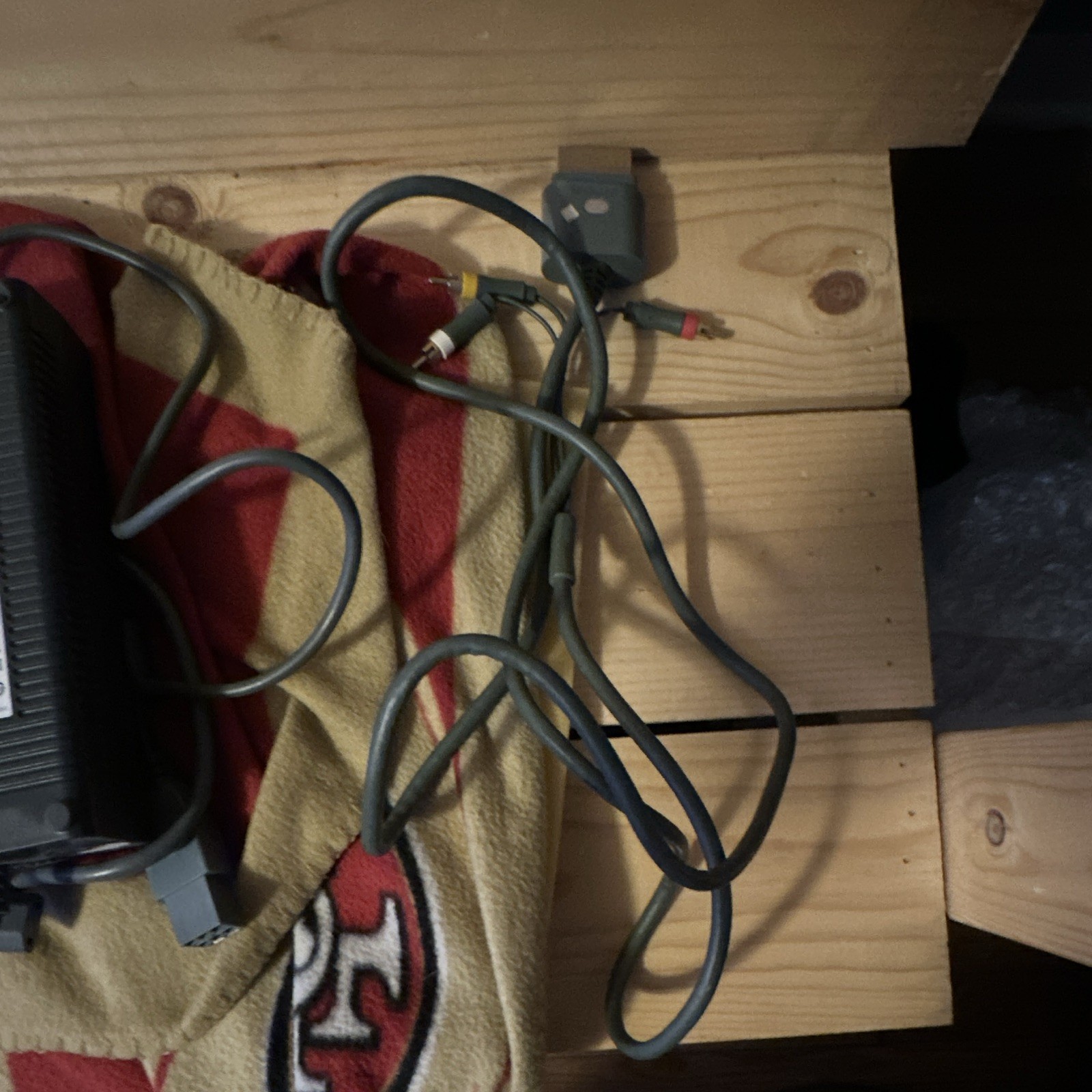 Microsoft Xbox 360 AC Adapter Power Supply jasper, grey av cables OEM