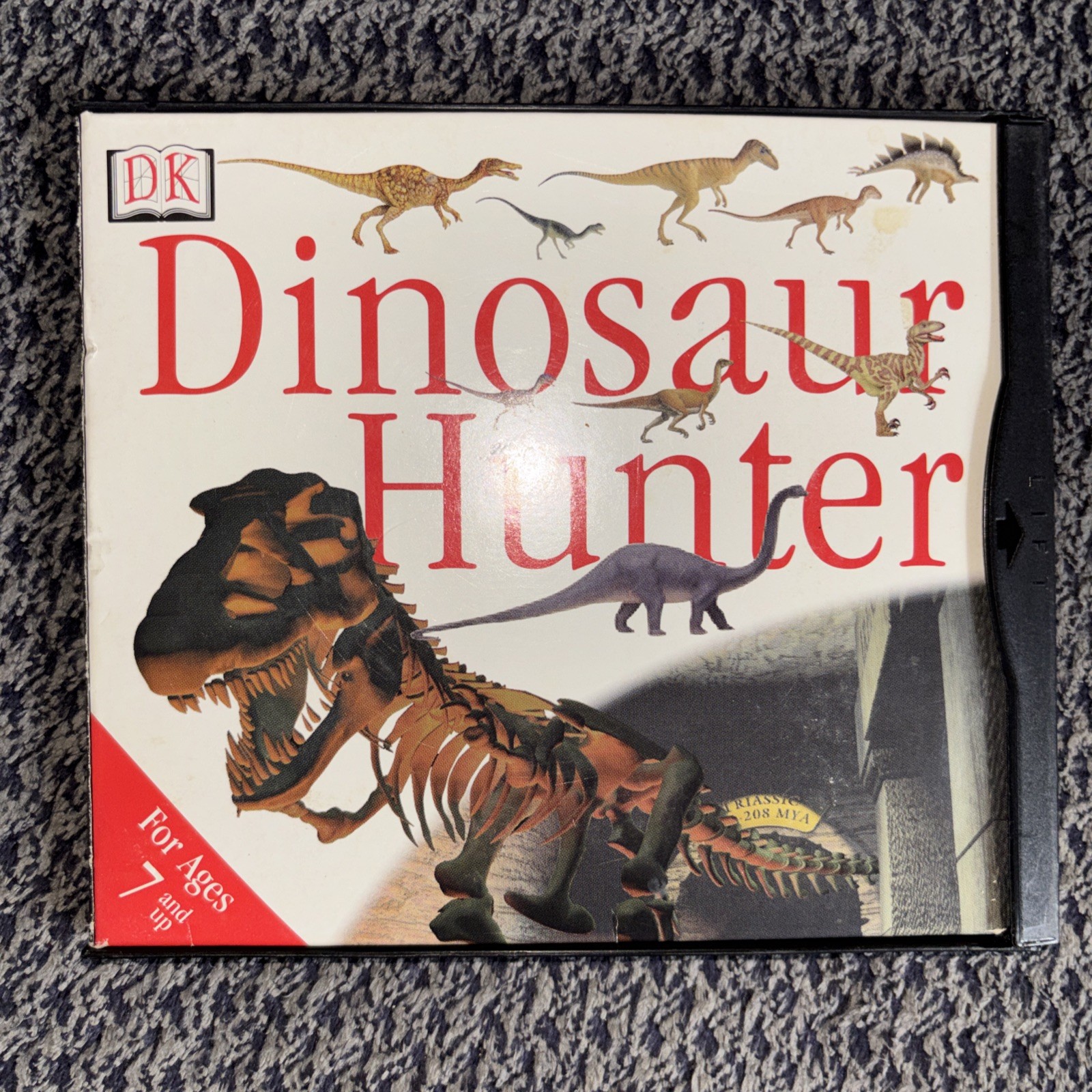Vintage 1996 Dinosaur Hunter PC CD-ROM Eyewitness Virtual Reality Windows 95