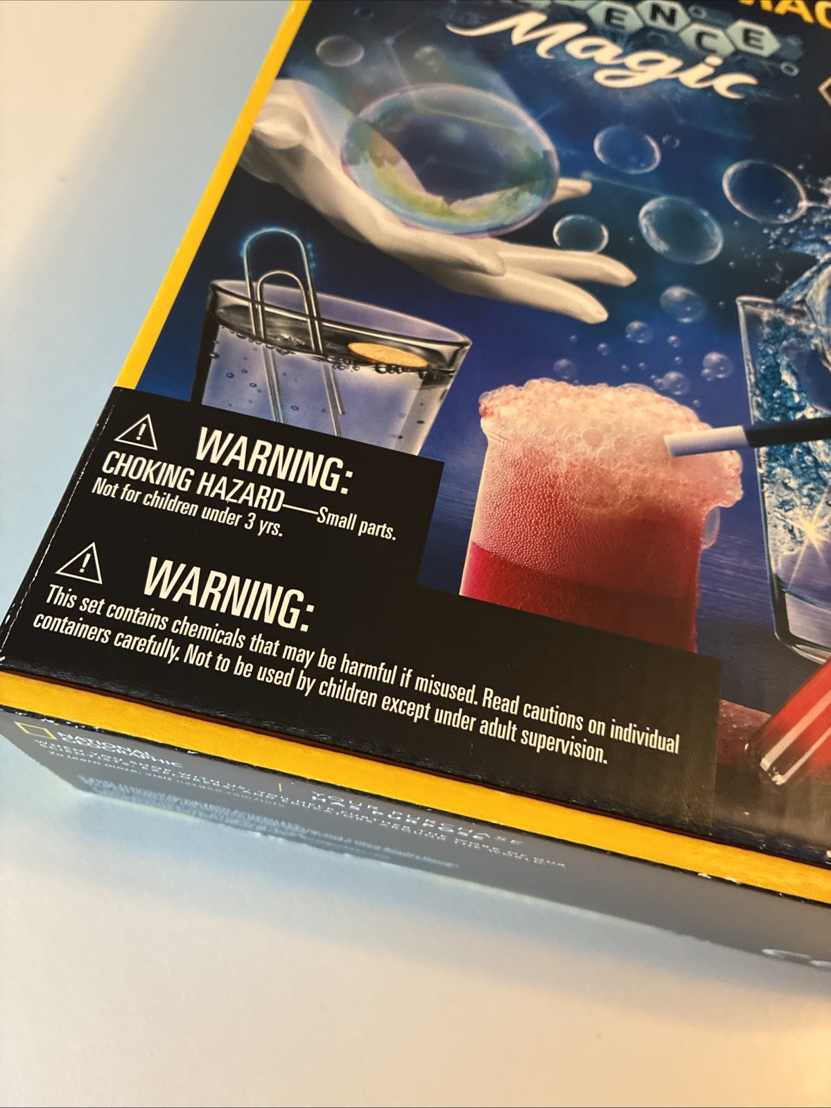 National Geographic Magic Set STEM 50 Tricks with Instructions & Learning Guide